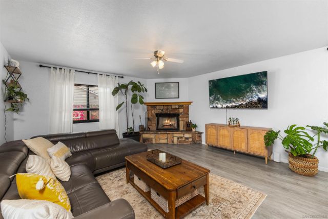 1922 Vermont, Ramona, CA 92065