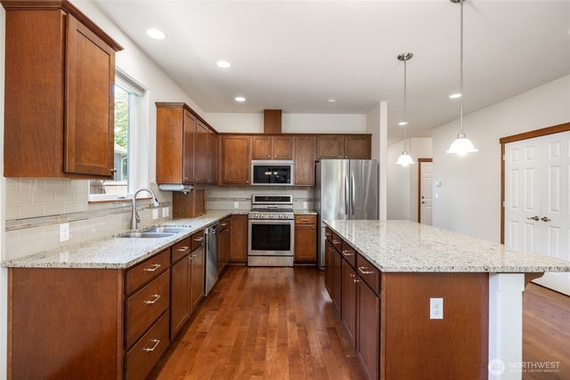 1894 Silver Loop, Mount Vernon, WA 98274