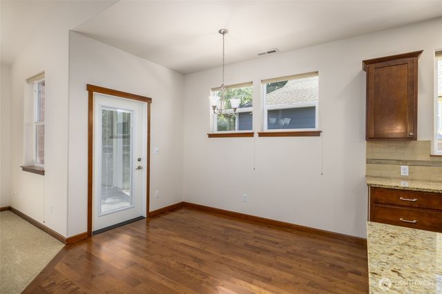 1894 Silver Loop, Mount Vernon, WA 98274
