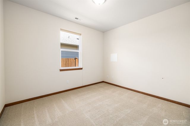 1894 Silver Loop, Mount Vernon, WA 98274