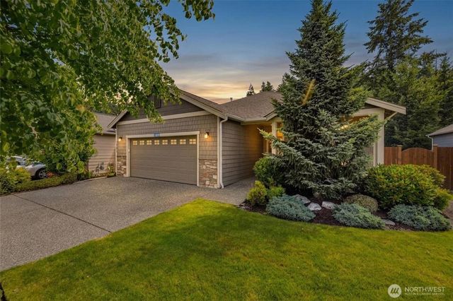 1894 Silver Loop, Mount Vernon, WA 98274
