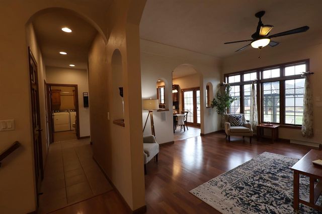 N9106 Hedgerow Drive, Appleton, WI 54915