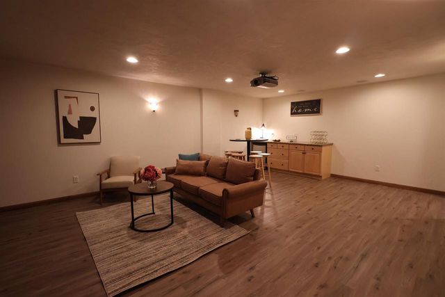 N9106 Hedgerow Drive, Appleton, WI 54915