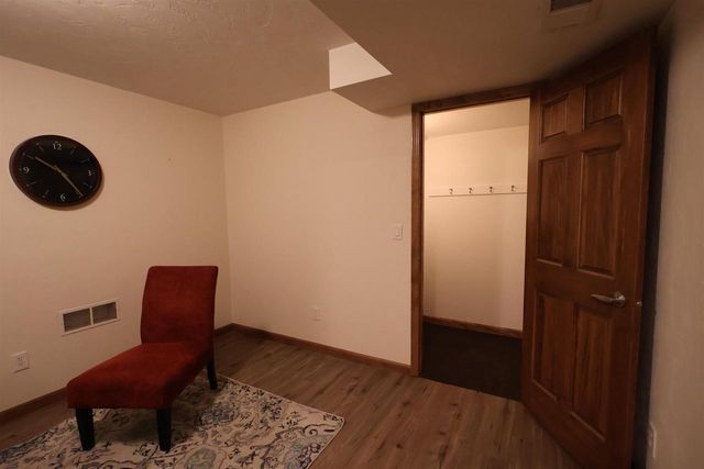 N9106 Hedgerow Drive, Appleton, WI 54915