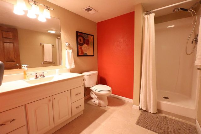 N9106 Hedgerow Drive, Appleton, WI 54915