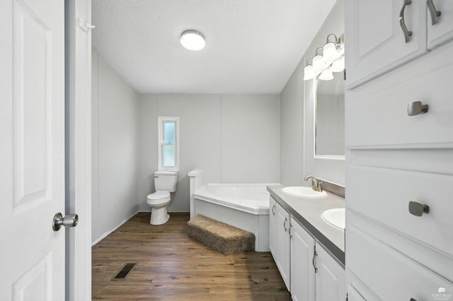 10812 Moske Circle, Milford, KS 66514