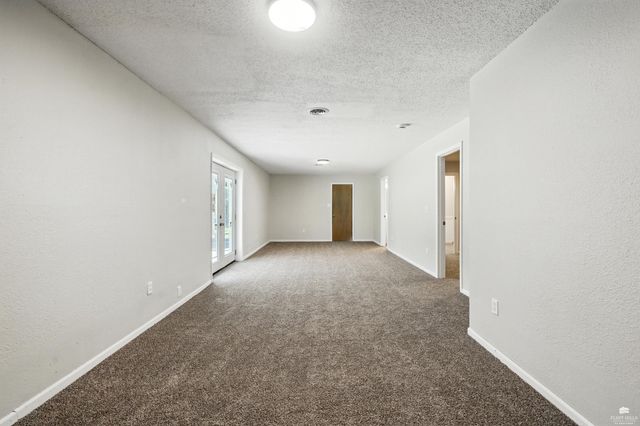 10812 Moske Circle, Milford, KS 66514