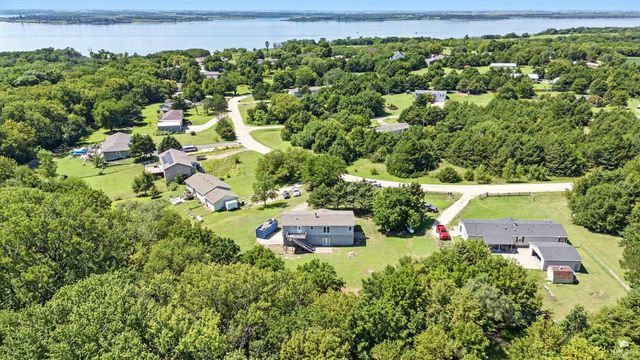 10812 Moske Circle, Milford, KS 66514