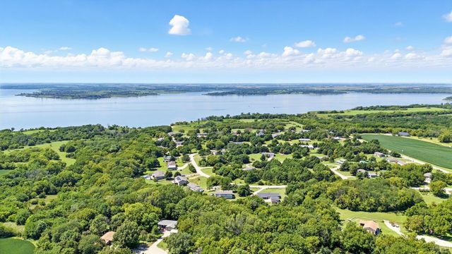 10812 Moske Circle, Milford, KS 66514