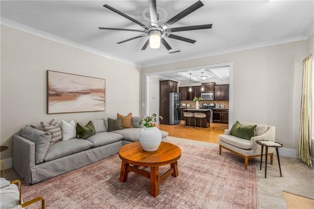 431 Shady Grove Court, Winston-salem, NC 27103