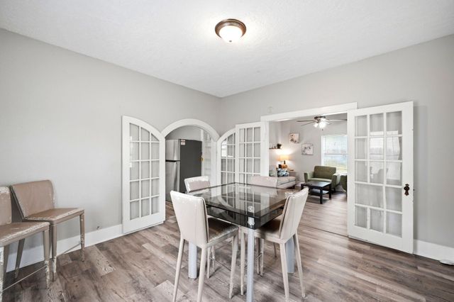 204 W Murrill Street, Baytown, TX 77520