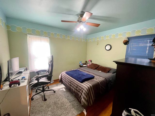 1517 S Saint James Boulevard, Evansville, IN 47714