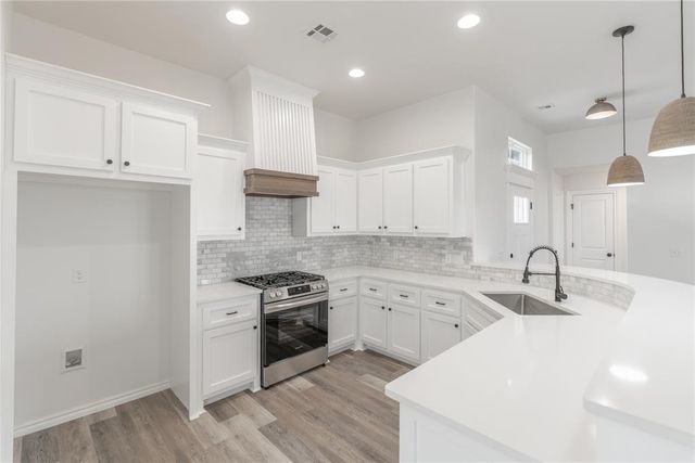 478 Hackberry Lane, Washington, OK 73093