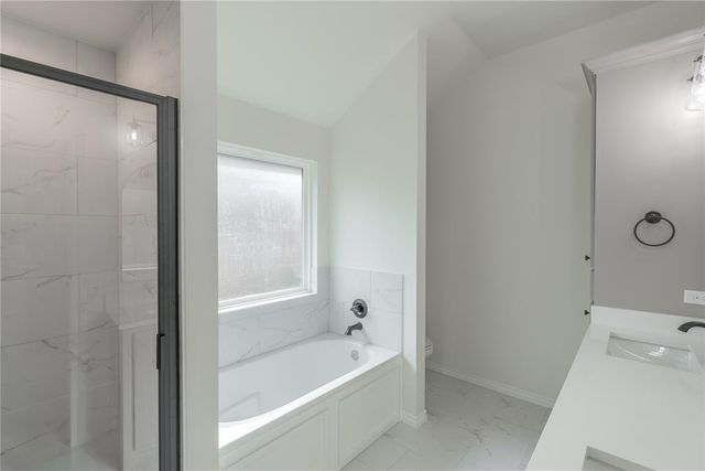 478 Hackberry Lane, Washington, OK 73093