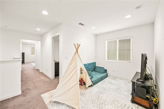 27166 Canyon Rock Court, Moreno Valley, CA 92555