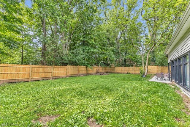 607 Castle Boulevard, Akron, OH 44313