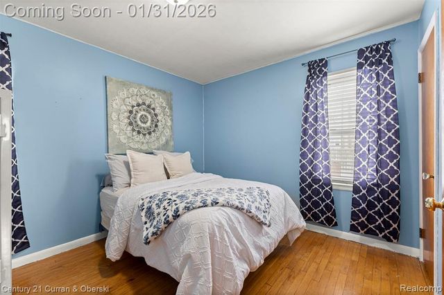 893 Cora Street, Wyandotte, MI 48192