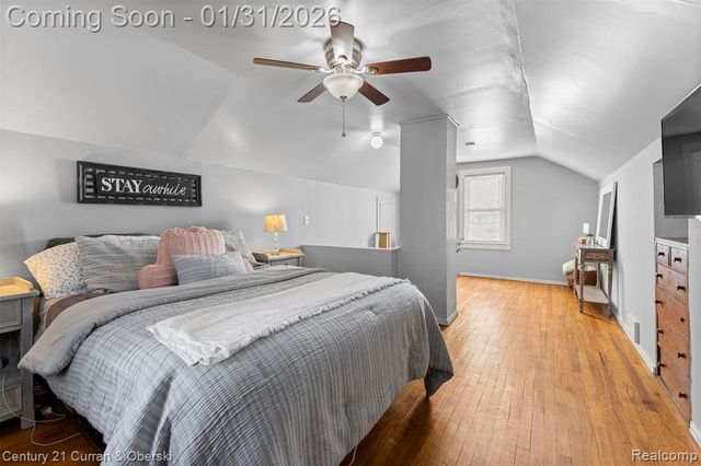 893 Cora Street, Wyandotte, MI 48192