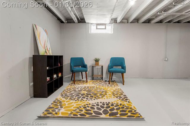 893 Cora Street, Wyandotte, MI 48192