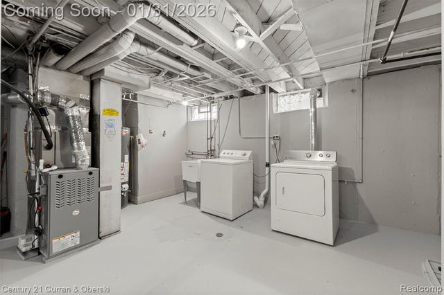 893 Cora Street, Wyandotte, MI 48192