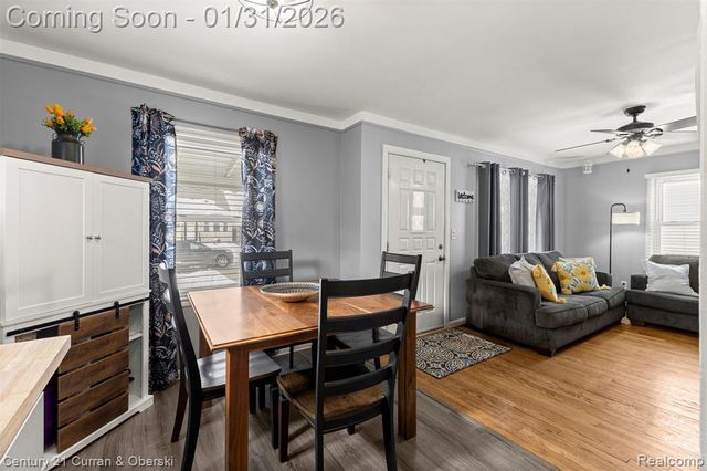 893 Cora Street, Wyandotte, MI 48192