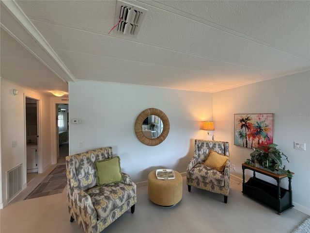 11 N BOBWHITE ROAD, Wildwood, FL 34785