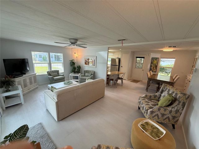 11 N BOBWHITE ROAD, Wildwood, FL 34785