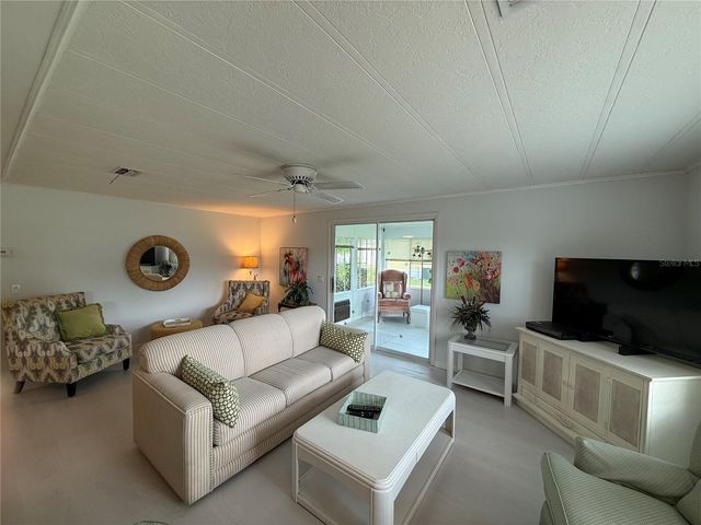 11 N BOBWHITE ROAD, Wildwood, FL 34785