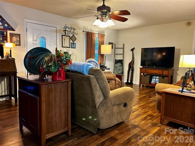 205 Linville Court, Bessemer City, NC 28016