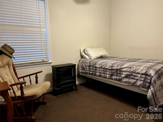 205 Linville Court, Bessemer City, NC 28016