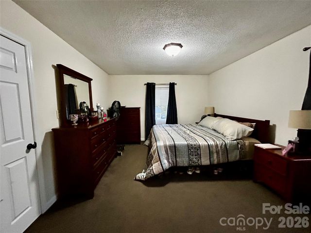 205 Linville Court, Bessemer City, NC 28016