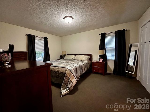 205 Linville Court, Bessemer City, NC 28016