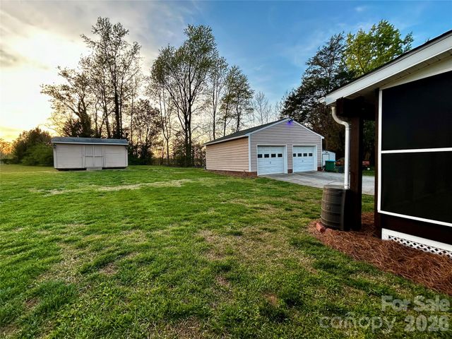 205 Linville Court, Bessemer City, NC 28016