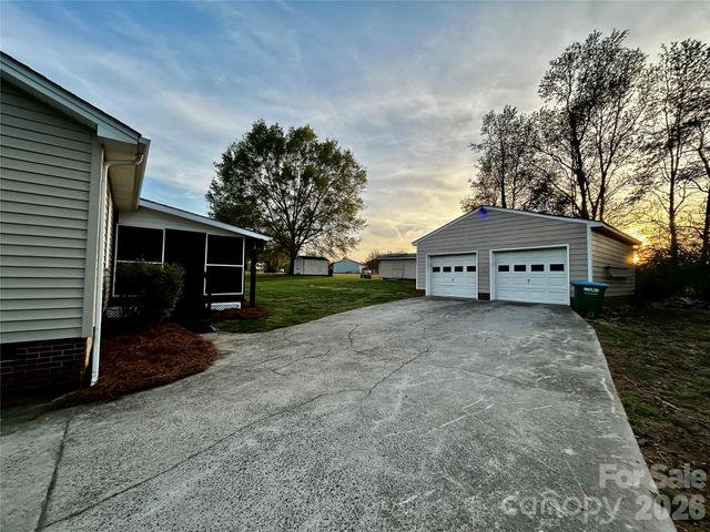 205 Linville Court, Bessemer City, NC 28016