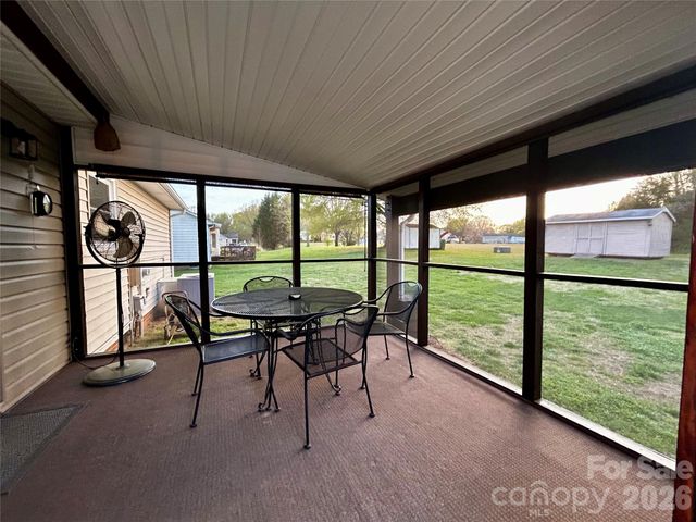 205 Linville Court, Bessemer City, NC 28016