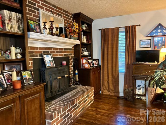 205 Linville Court, Bessemer City, NC 28016