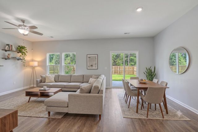 291 Firewheel Court, Summerville, SC 29486