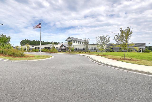 291 Firewheel Court, Summerville, SC 29486