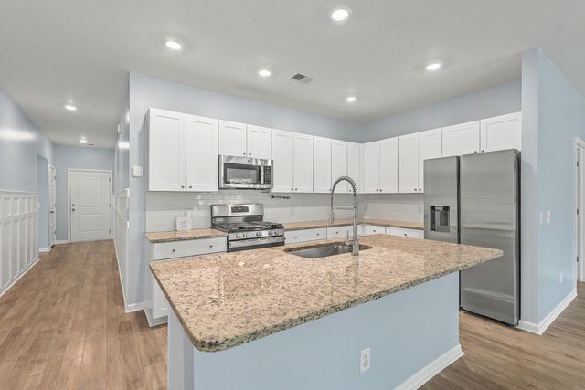 291 Firewheel Court, Summerville, SC 29486