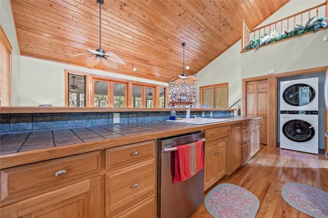 1376 RIVERSIDE AVENUE, Fort White, FL 32038