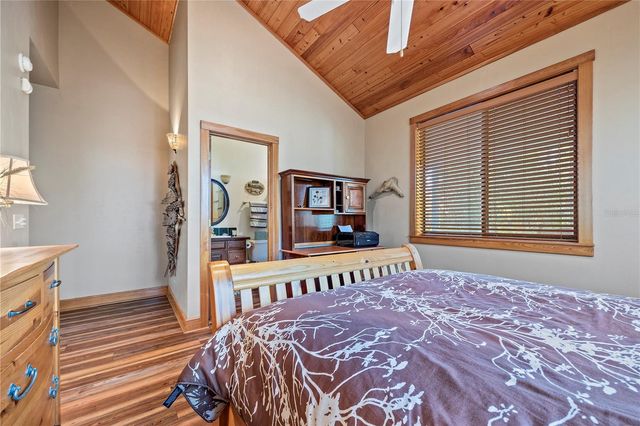 1376 RIVERSIDE AVENUE, Fort White, FL 32038