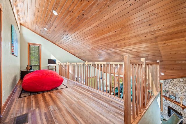 1376 RIVERSIDE AVENUE, Fort White, FL 32038