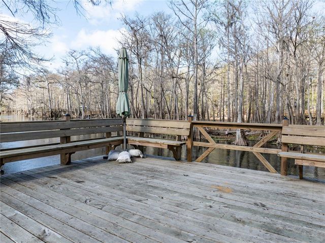 1376 RIVERSIDE AVENUE, Fort White, FL 32038