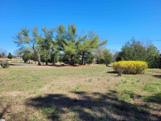 901 Abercrombie Road, Honea Path, SC 29654