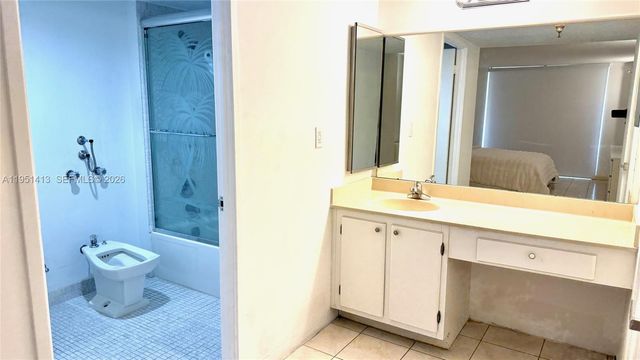 290 174th St 312, Sunny Isles Beach, FL 33160