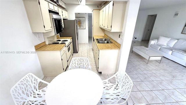 290 174th St 312, Sunny Isles Beach, FL 33160