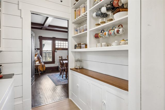 502 Featherston Street, Cleburne, TX 76033