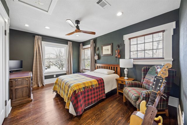 502 Featherston Street, Cleburne, TX 76033