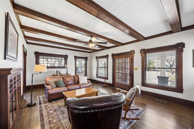 502 Featherston Street, Cleburne, TX 76033