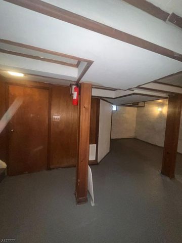 45 Andover Ave, Plainfield City, NJ 07062